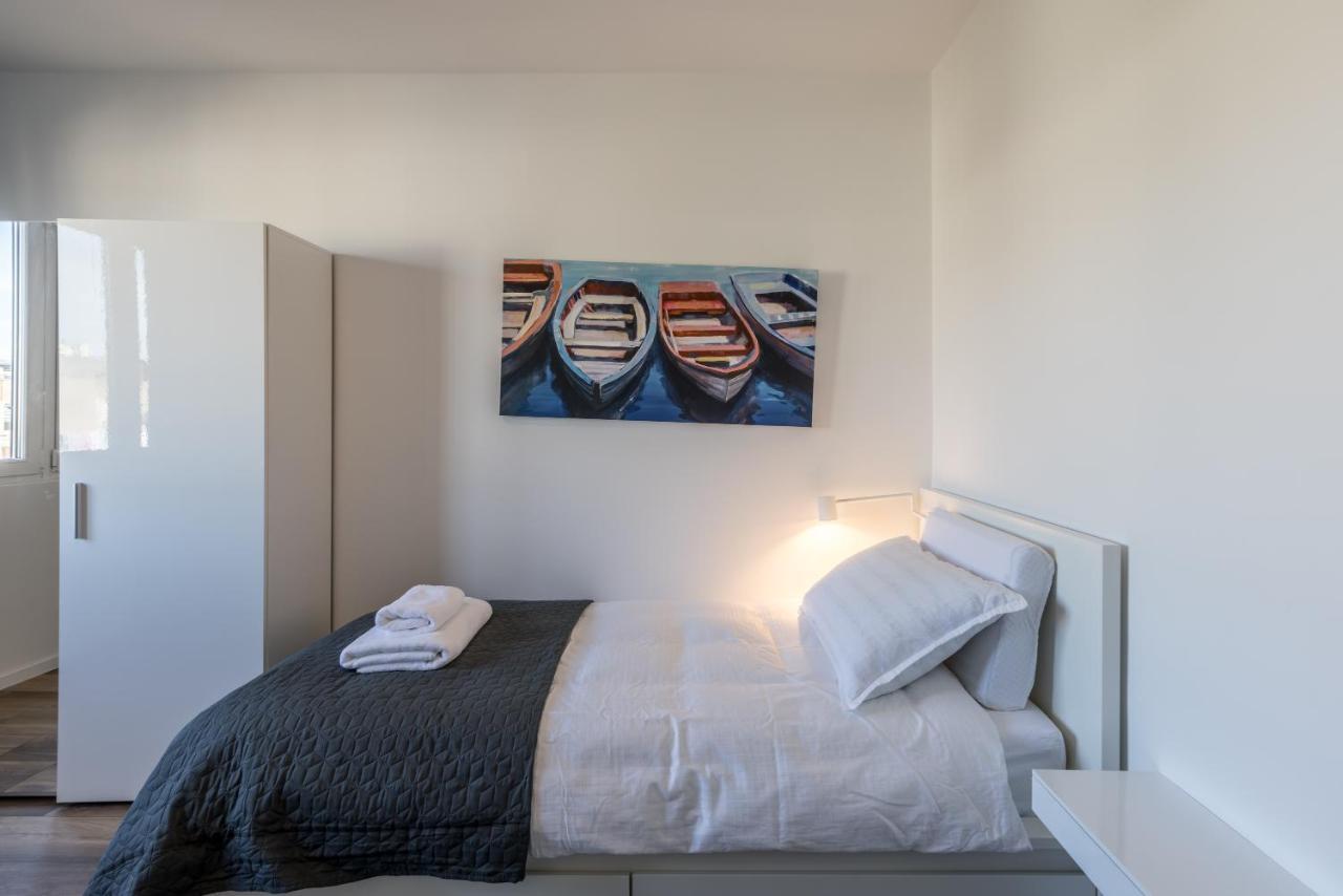 Sundowners Apartment, 52Qm, Double & Single Bed, 10 Min From Old Town Of Сплит Экстерьер фото