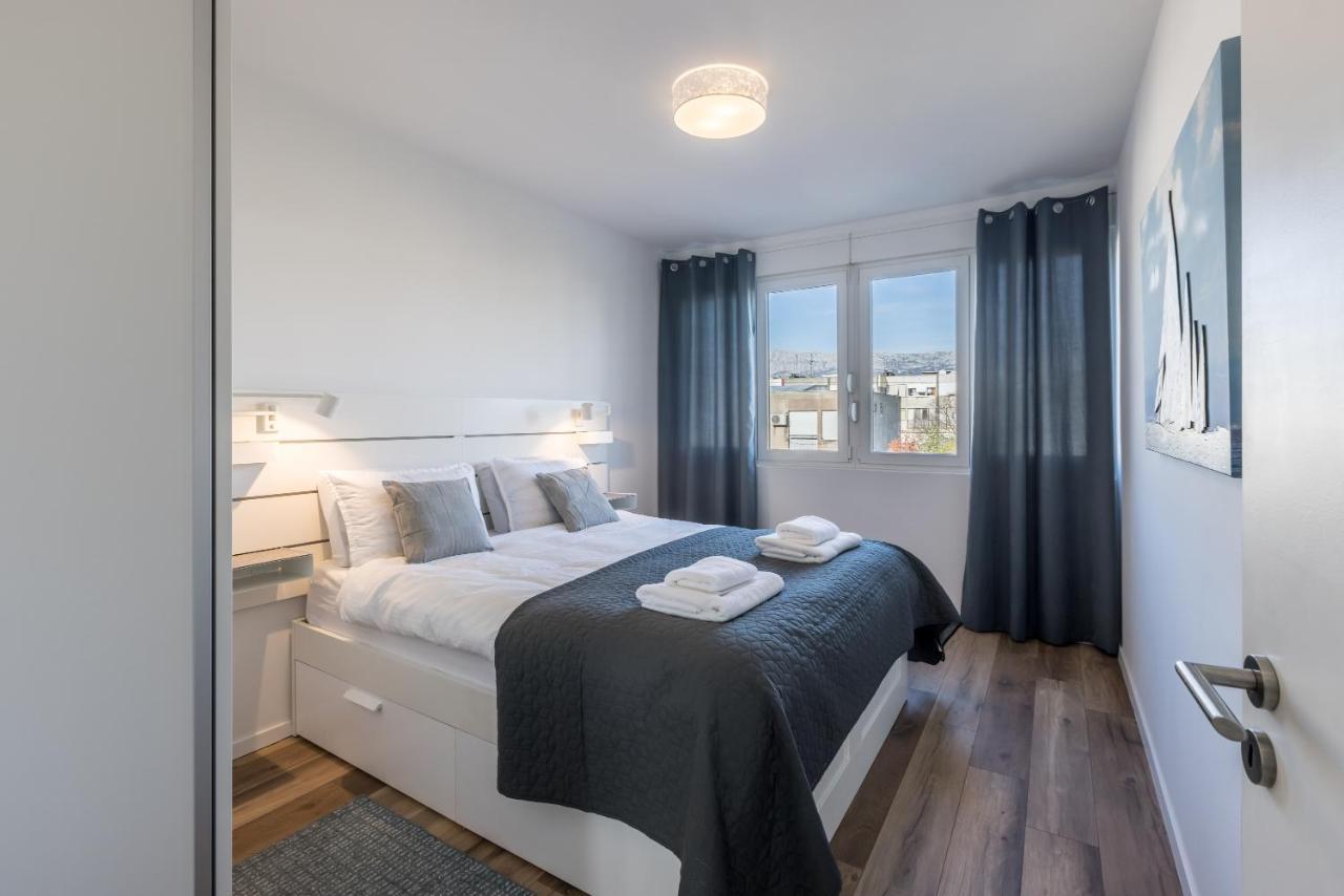 Sundowners Apartment, 52Qm, Double & Single Bed, 10 Min From Old Town Of Сплит Экстерьер фото